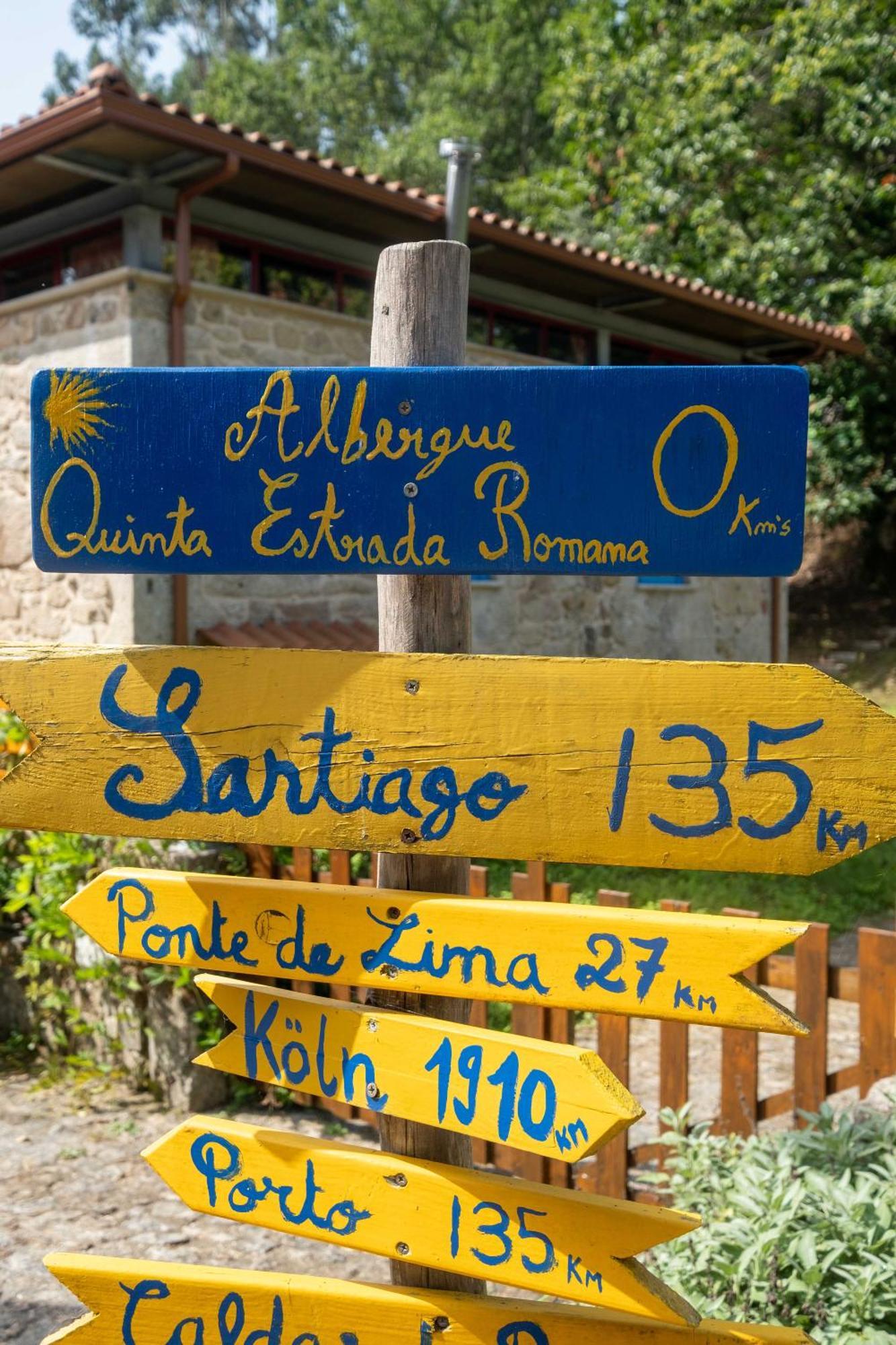 Quinta Estrada Romana - Albergue De Peregrinos Cerdal Bagian luar foto